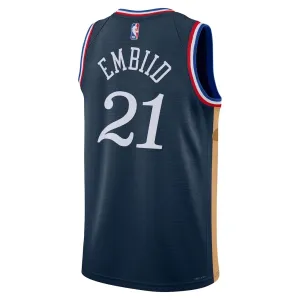 Maillot Homme Philadelphia 76ers Joel Embiid City Edition 2025-26 Navy Swingman