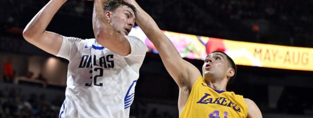 Cooper Flagg, rookie n°1, a joué pour la première fois avec les Dallas Mavericks Cooper Flagg, rookie n°1, a joué pour la première fois avec les Dallas Mavericks