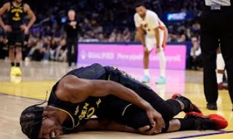 Jimmy Butler souffre d'une deuxième rupture du ligament croisé antérieur du genou droit