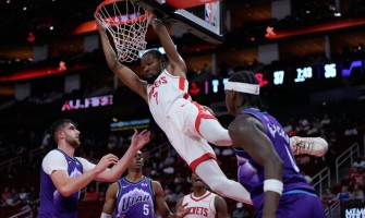 Kevin Durant a réalisé des débuts brillants avec les Houston Rockets