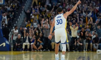 L'engagement permanent de Stephen Curry envers les Golden State Warriors n'est pas garanti