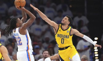 L'incroyable trois points de Tyrese Haliburton au buzzer