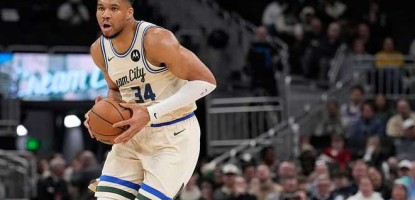 Les Milwaukee Bucks ont échangé Giannis Antetokounmpo contre neuf autres atouts