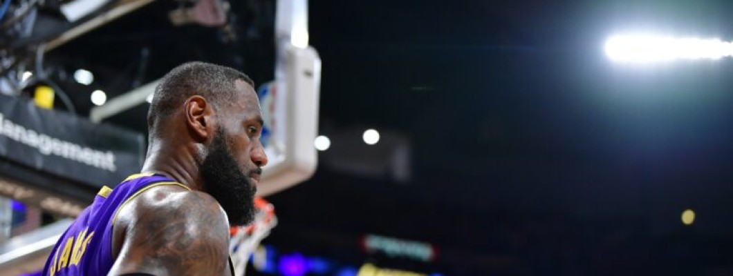 Les turbulences des Los Angeles Lakers affecteront le temps de jeu de LeBron James Les turbulences des Los Angeles Lakers affecteront le temps de jeu de LeBron James