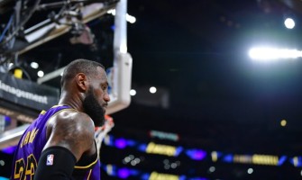 Les turbulences des Los Angeles Lakers affecteront le temps de jeu de LeBron James