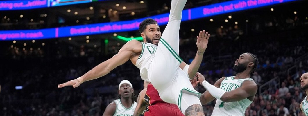 Progression des blessures de deux joueurs clés des Boston Celtics Progression des blessures de deux joueurs clés des Boston Celtics
